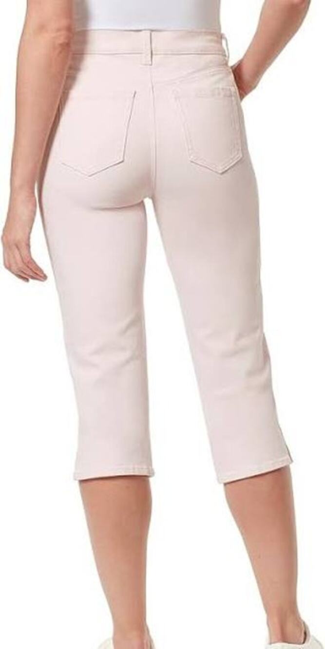 Gloria Vanderbilt Wispy Pink comfort curvy capri 12P mid rise